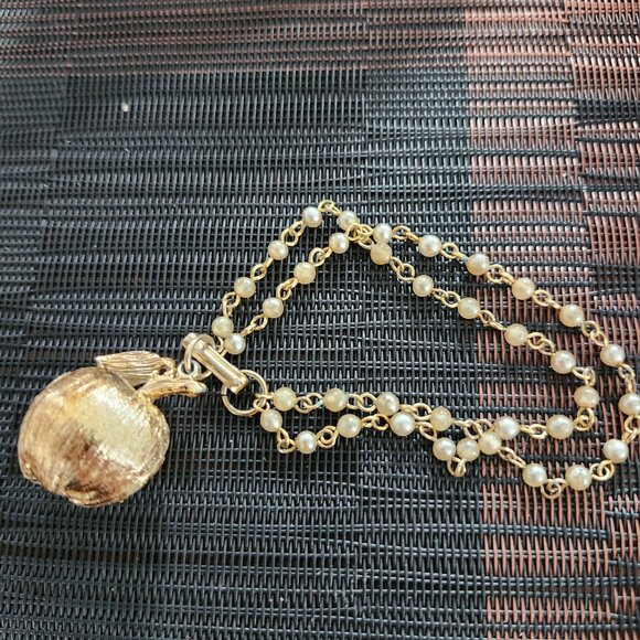 Gold Toned & Rhinstone Apple Pendant on Dua Strand Faux Pearl Bracelet - Picture 5 of 10